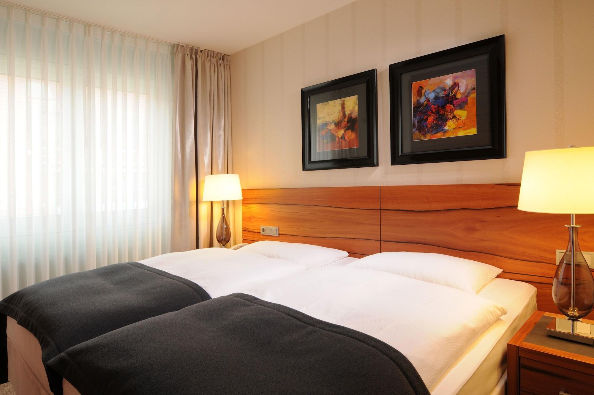 Maritim Hotel Muenchen Kültér fotó
