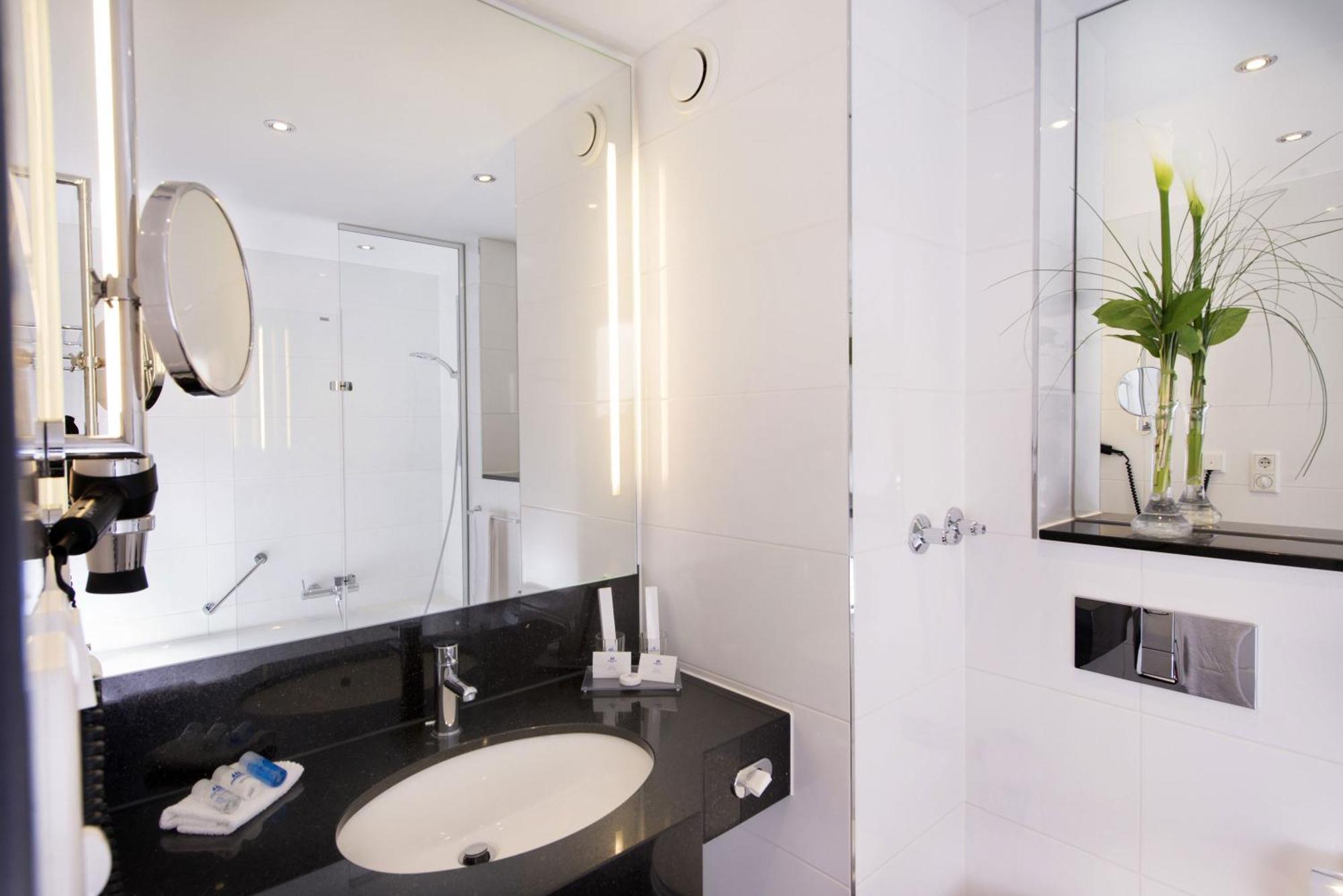 Maritim Hotel Muenchen Kültér fotó