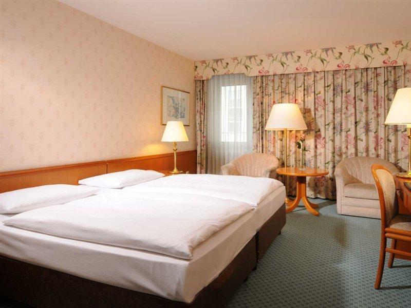Maritim Hotel Muenchen Kültér fotó