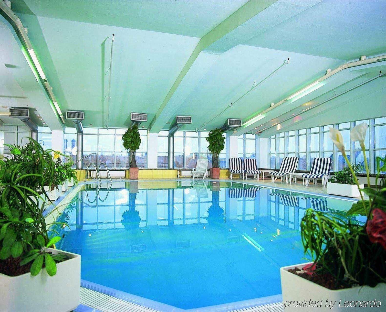 Maritim Hotel Muenchen Kültér fotó