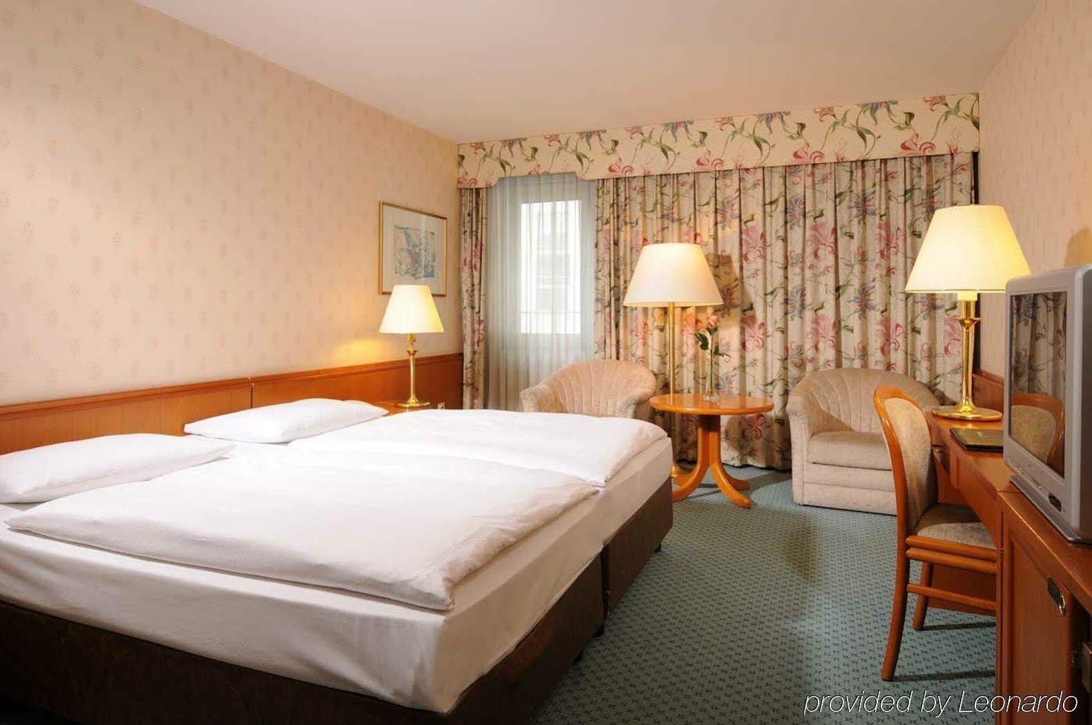 Maritim Hotel Muenchen Kültér fotó