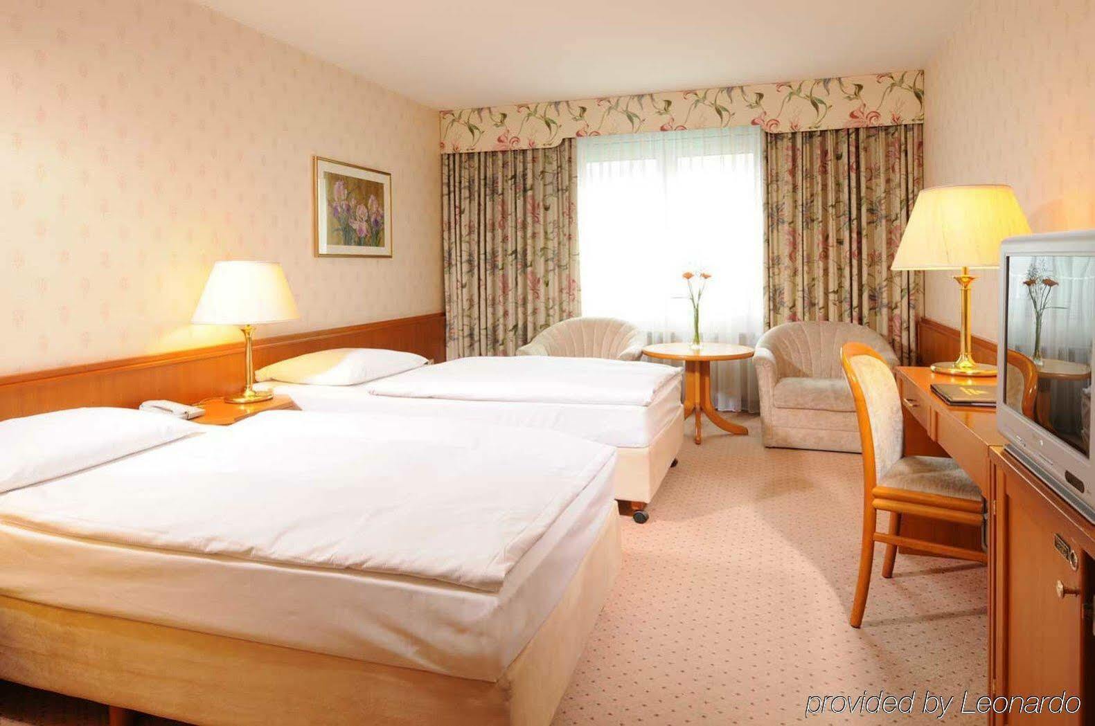 Maritim Hotel Muenchen Kültér fotó